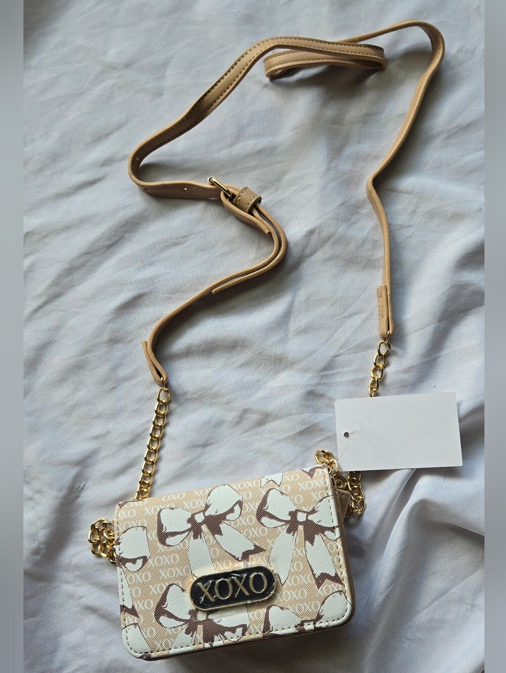 XOXO Beige and White Bow-Print Crossbody Bag with Gold Hardware Festival Travel